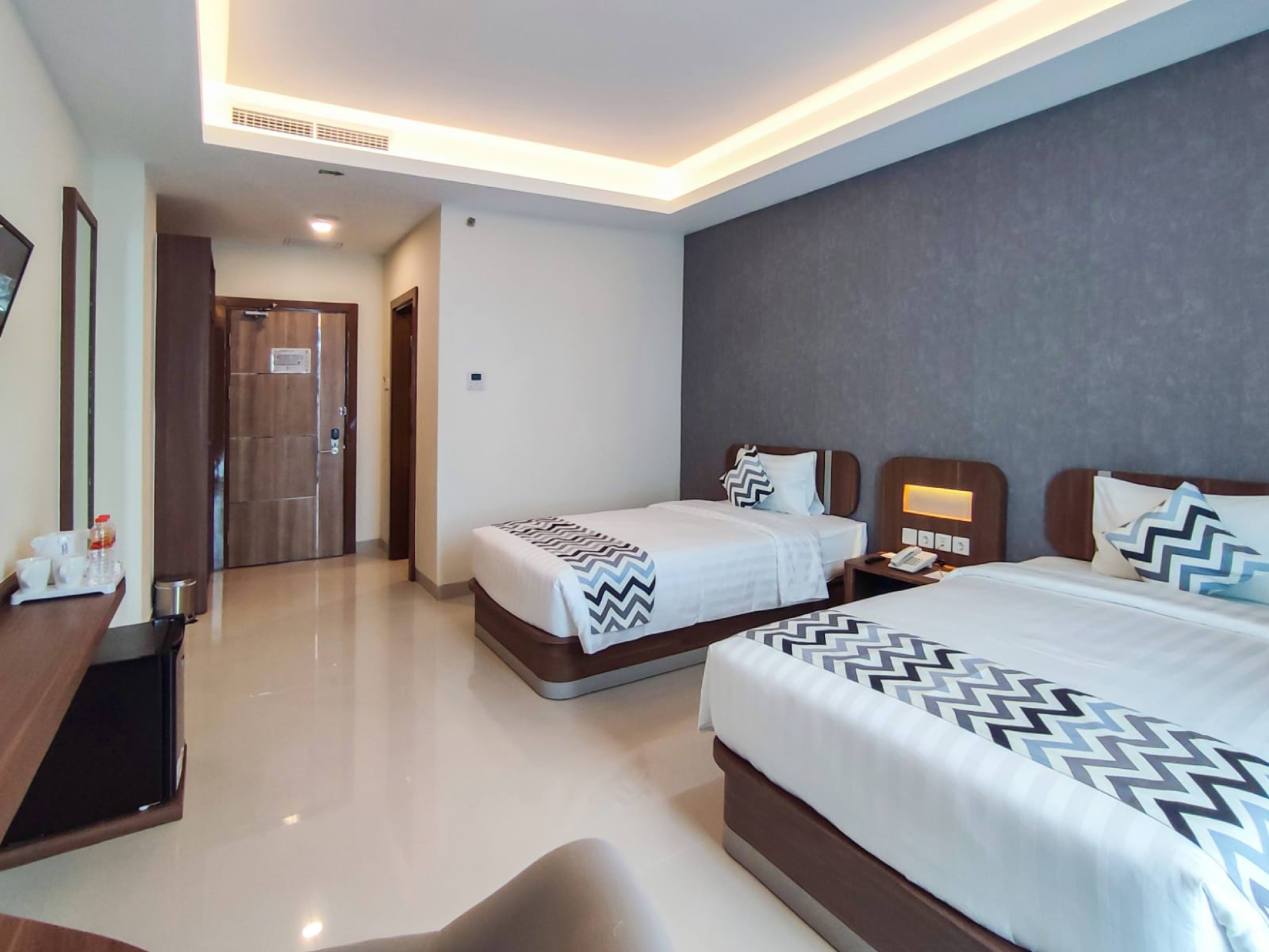 deluxe room 1