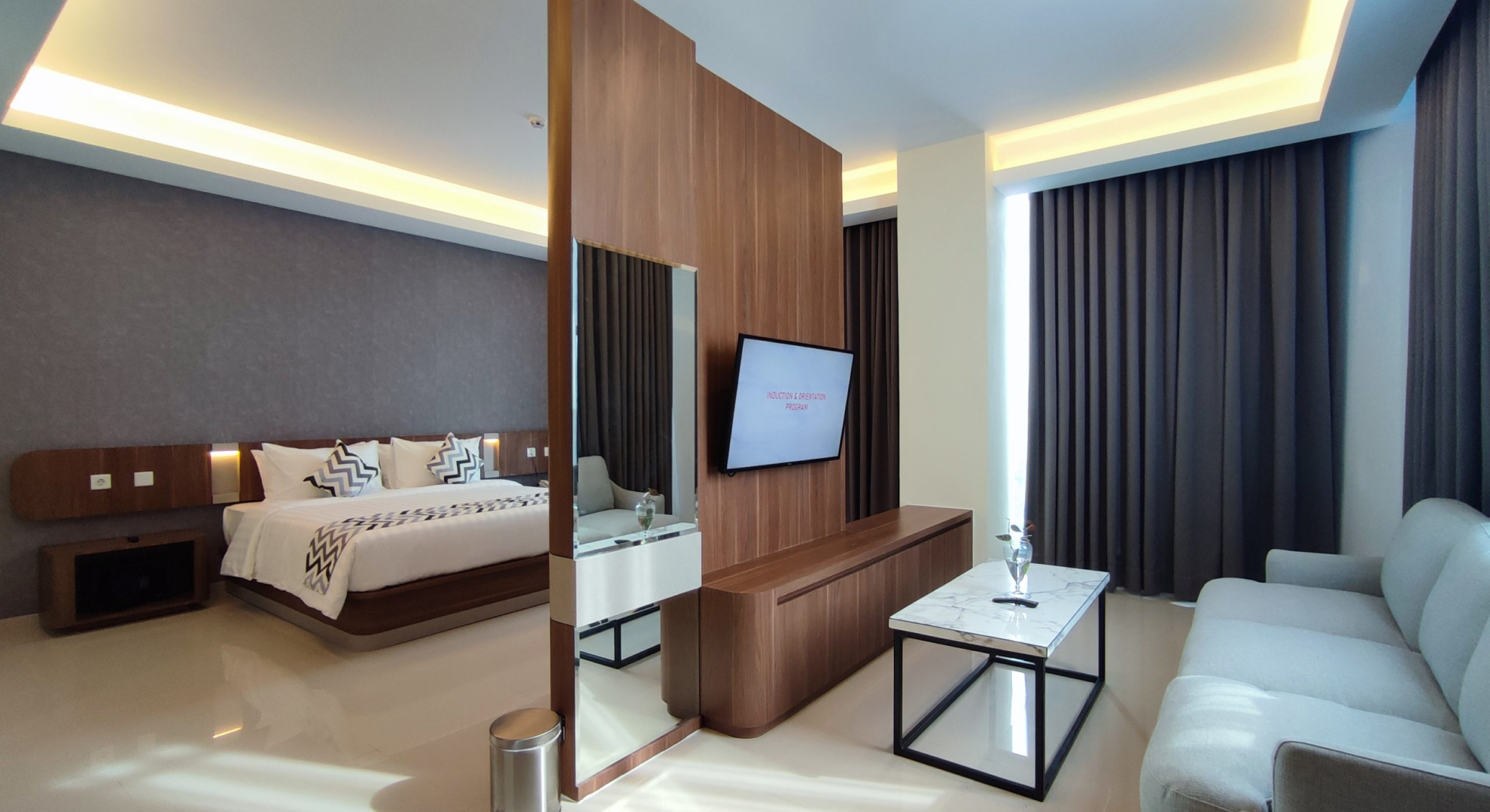 deluxe room 1