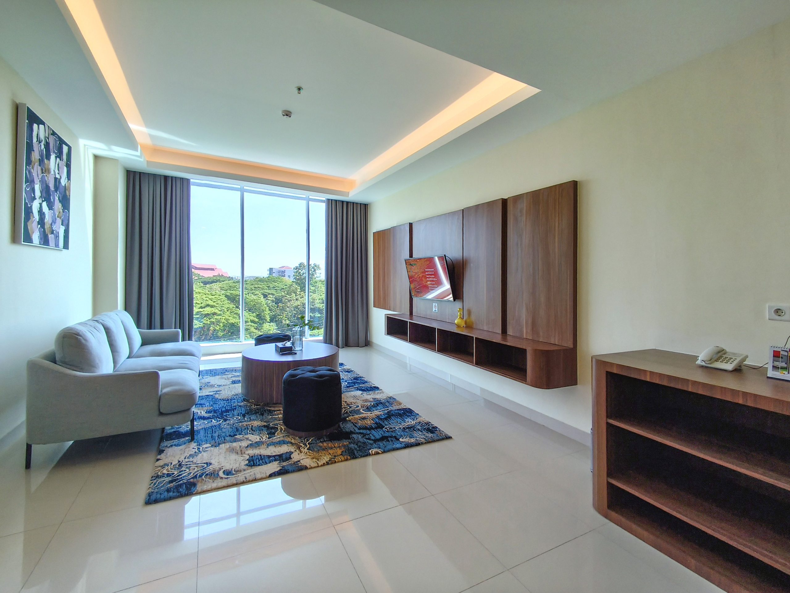  deluxe room 1 